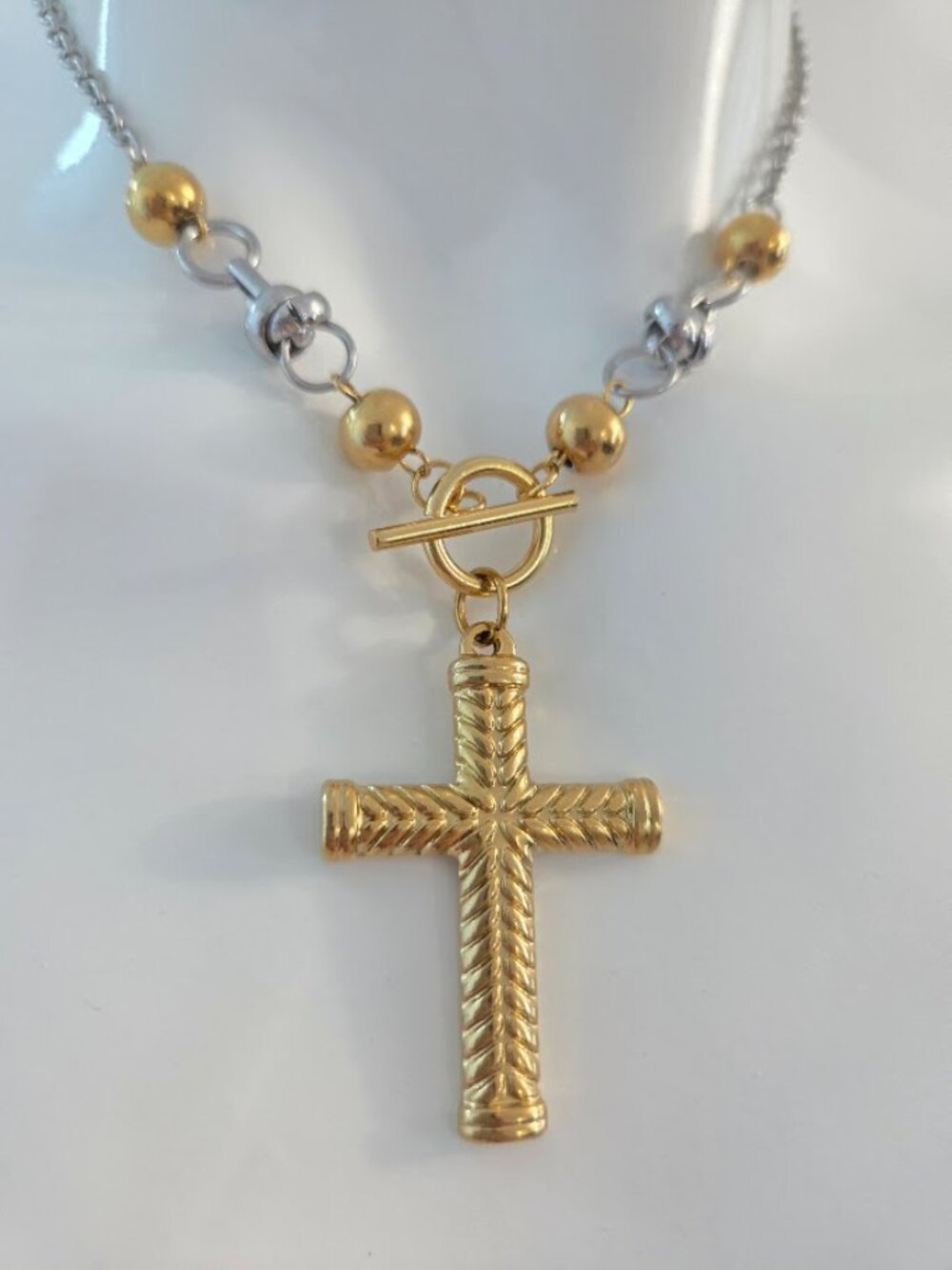 Two Tone Gold Silver Chevron Cross Toggle Chain Necklace - Picture 15 of 15